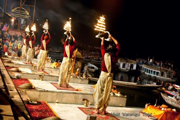 Varanasi Aarti Ganga Aarti Dashashwamedh Ghat X Wallpaper Teahub Io