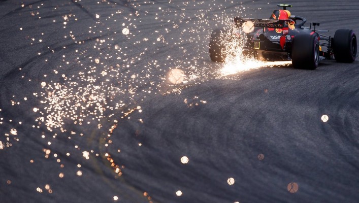 Red Bull F1 Sparks 10x678 Wallpaper Teahub Io