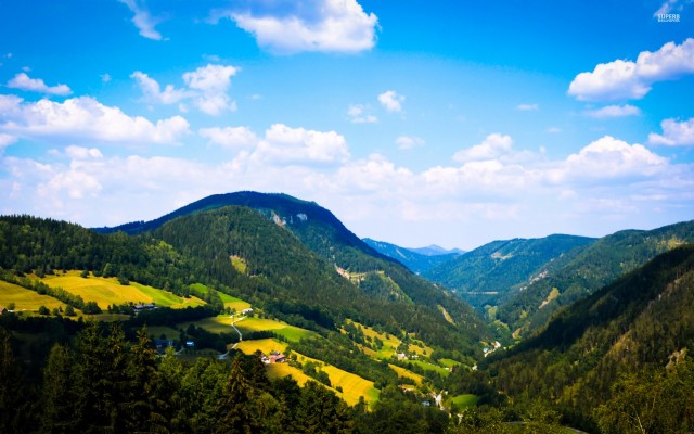 Vibrant Fields & Peaks Austria Wallpapers - Vibrant - 1280x800 Wallpaper -  