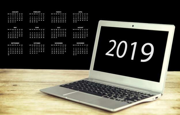 Photo Wallpaper New Year, Laptop, Calendar, - Laptop 2019  - HD Wallpaper