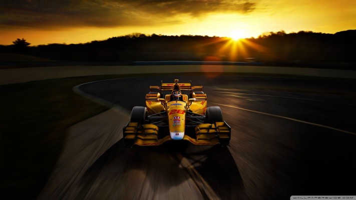 F1 Race Wallpapers Hd 19x1080 Wallpaper Teahub Io