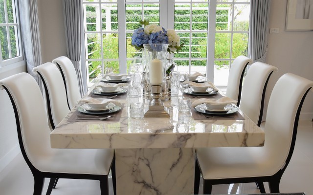 Center Center - Modern Setting Dining Table - 1920x1200 Wallpaper