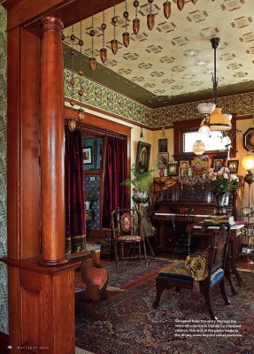 victorian era interior design wallpaper