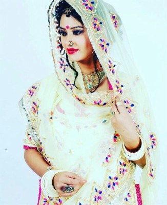 rajputi poshak simple