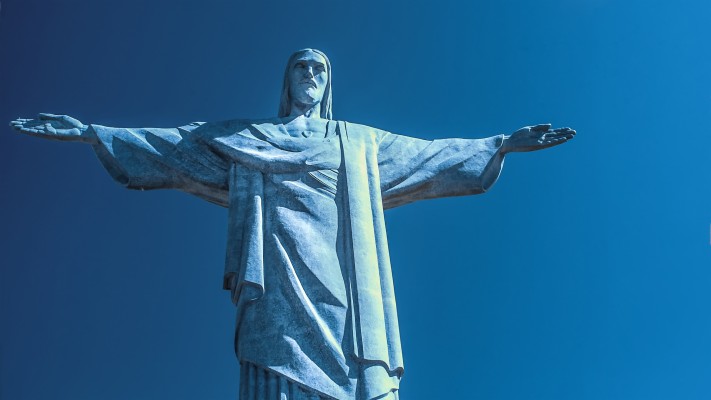 Rio De Janeiro Christ The Redeemer Statue Hd Wallpaper Christ The Redeemer 2560x1440 Wallpaper Teahub Io