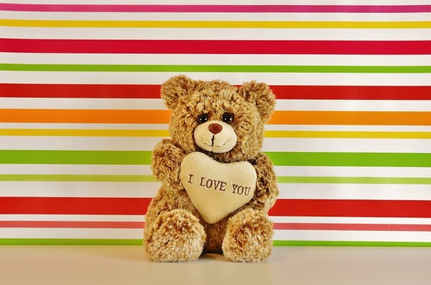 Brown Bear Holding Heart Plush Toy, Love, Teddy, Bears, - Expensive Teddy Bear Eyes  - HD Wallpaper