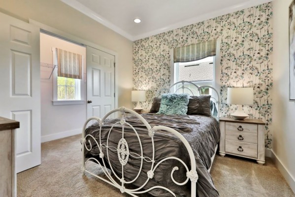 Shiplap Wallpaper In Bedroom - 1024x683 Wallpaper - teahub.io