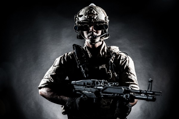 Soldier Ready For Battle - 1280x851 Wallpaper - teahub.io