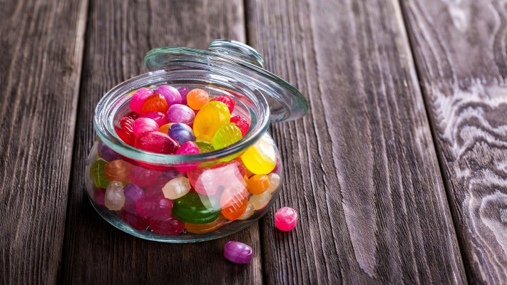 Candy Wallpaper - Colorful Candies In Jar - 2560x1440 Wallpaper - teahub.io