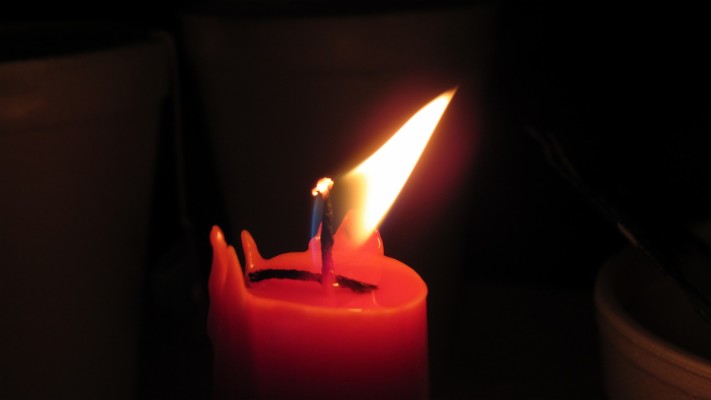 Candle Flame Glowing Wallpaper - Hd Wallpaper Candle Red - 1920x1080