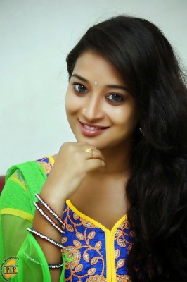 South Beauty Actress Wallpaper - South Indian Beauty Actress Girls - 736x1104 Wallpaper South Beauty Actress Wallpaper - South Indian Beauty Actress Girls - 736x1104 Wallpaper
