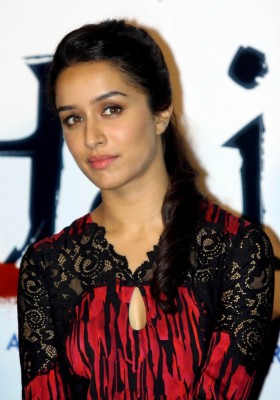 Shraddha Kapoor Cute Hd Photos (23518) - Shraddha Kapoor Full Hd ...