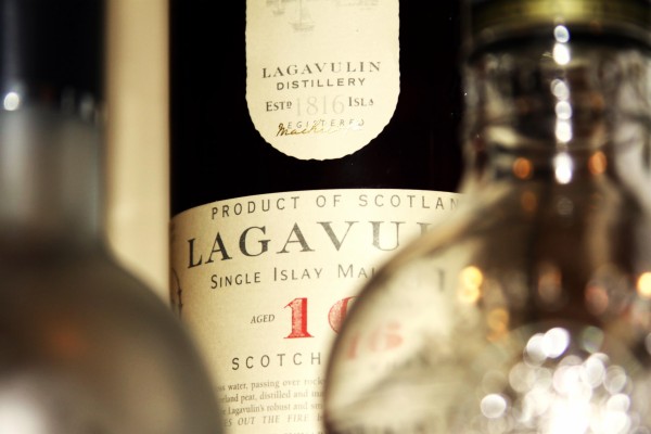 Glass Bottle - 3888x2592 Wallpaper - teahub.io