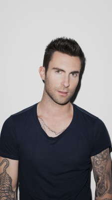 Maroon 5 Give A Little 640x960 Wallpaper Teahub Io