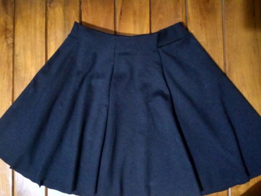 Miniskirt - 1200x1200 Wallpaper - teahub.io