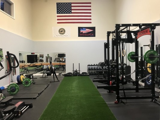 Retro model tugging gym