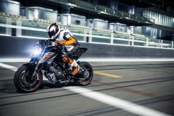 2017 Ktm 1290 Super Duke R Black - Black Ktm 390 Duke - 1024x640 ...