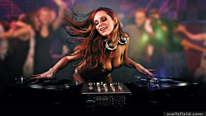 Dj Girls - 1600x1200 Wallpaper Dj Girls - 1600x1200 Wallpaper