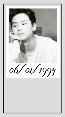 Jb 頬杖 を つく 男 768x1365 Wallpaper Teahub Io