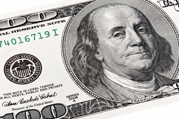 Benjamin Franklin Portrait On 100 Us Dollar Bill Close - Cash
