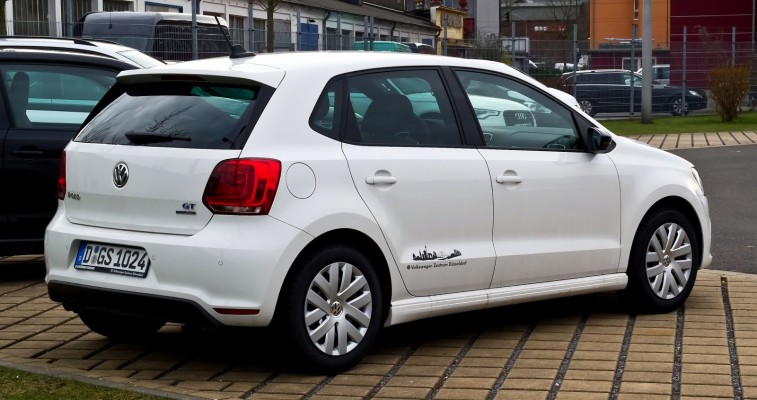 Volkswagen Polo Wallpaper Hd - Volkswagen Polo Images Download ...