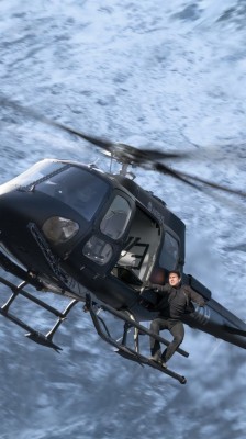 Fallout Tom Cruise K Mission Impossible Helicopter Chase X Wallpaper Teahub Io