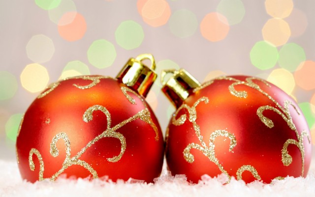 Christmas Balls Wallpaper Hd - 2880x1800 Wallpaper - teahub.io