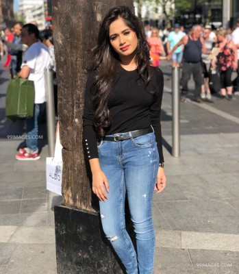 Jannat Zubair Rahmani Beautiful Hd Photos & Mobile - Jannat Zubair In ...