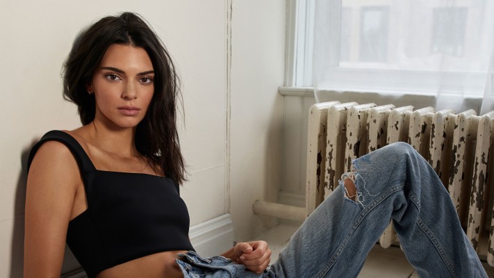 Kendall Jenner Ksubi Jeans - 3000x1687 Wallpaper - teahub.io