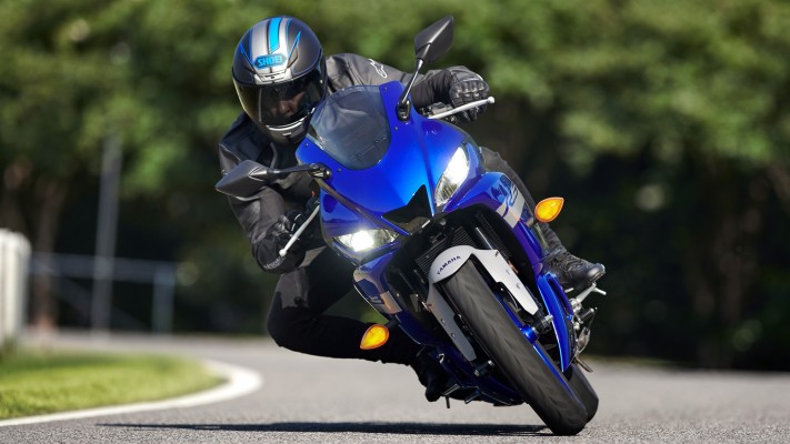 2020 yamaha r3