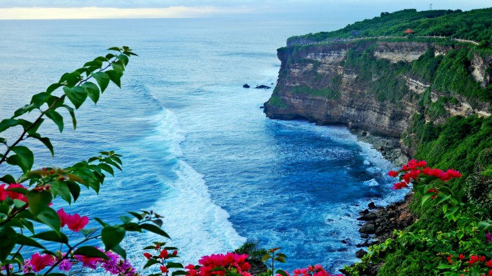 Pura Tanah Lot Bali Travel Indonesia Wallpaper Hd 5760x3840 Wallpaper Teahub Io