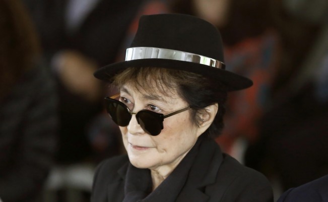 Yoko Ono Wallpaper - Yoko Ono - 2531x1553 Wallpaper - teahub.io