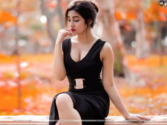 Ena Saha Gorgeous And Pretty Bangali Actress High Definition - Bengali Film  Actress Ena Saha - 1600x1200 Wallpaper 