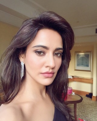 Bollywood Actress Neha Sharma - 831x605 Wallpaper - teahub.io