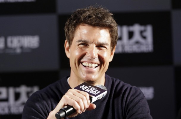 Tom Cruise In Smiling Pose Actors Hd Wallpapers - Tom Cruise ...