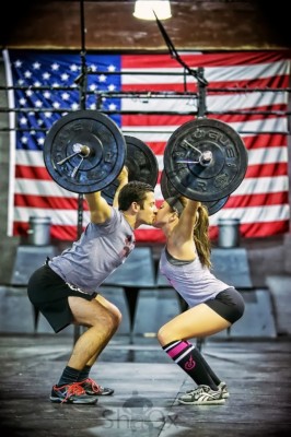Gym Couple - 640x960 Wallpaper Gym Couple - 640x960 Wallpaper