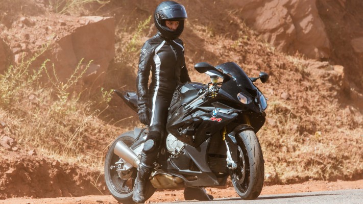 bmw motorcycle mission impossible 6