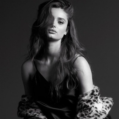 Taylor Marie Hill 19x10 Wallpaper Teahub Io