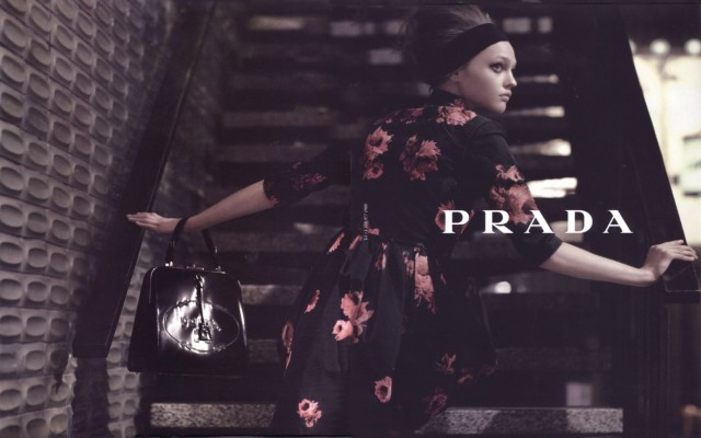 Prada Brand Advertising Wallpaper12 Steven Meisel Prada 09 1366x768 Wallpaper Teahub Io