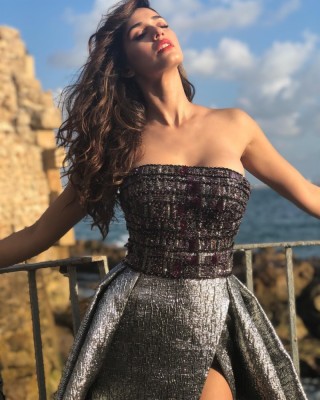 Disha Patani Hot And Sexy - 1920x1080 Wallpaper - teahub.io