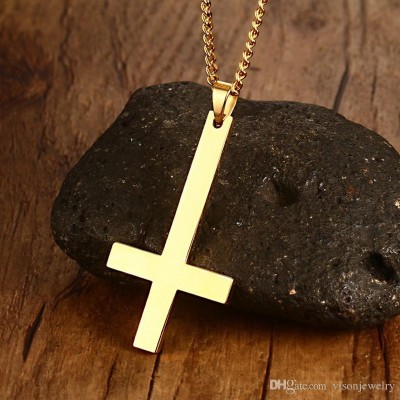 Cross Necklace - 1001x1000 Wallpaper - teahub.io