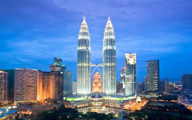 Twin Tower Malaysia Hd - 1024x768 Wallpaper - teahub.io