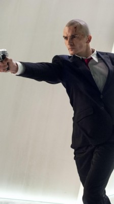 Hitman Agent 47 Best Movies Of 15 Movie Rupert Hitman Agent 47 640x1138 Wallpaper Teahub Io