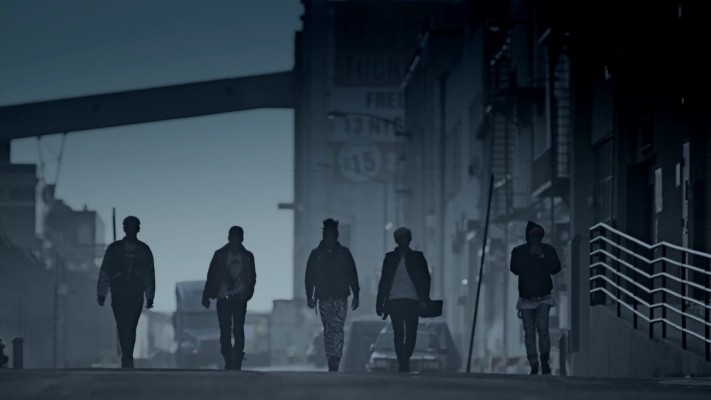 Bigbang Made 552x981 Wallpaper Teahub Io