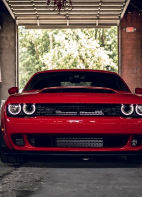 Dodge Challenger De Face - 840x1160 Wallpaper - teahub.io