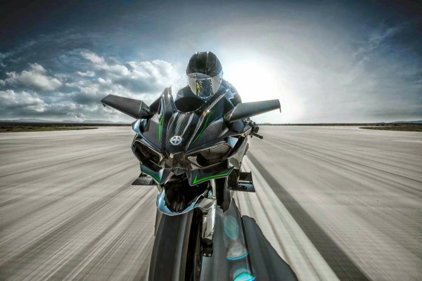 Another 2015 Kawasaki Ninja H2r Front View Hd Wallpaper - Kawasaki Ninja H2r Hd  - HD Wallpaper
