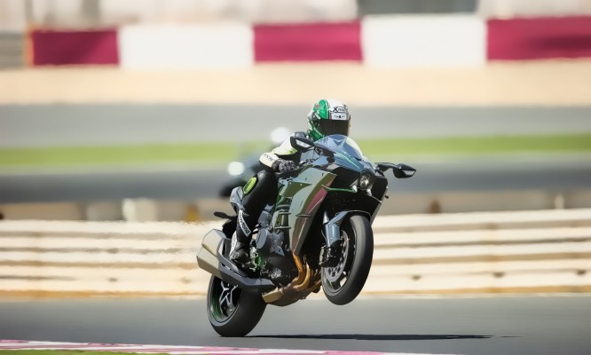 H2r Hd Wallpapers Free Download At Hdwalle - Kawasaki Ninja H2 Wallpaper Hd  - HD Wallpaper