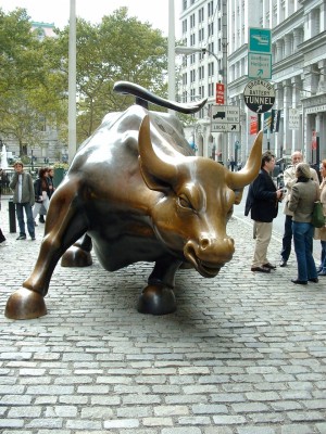 Stock Market Bull Statue - Charging Bull - 960x1280 Wallpaper - teahub.io