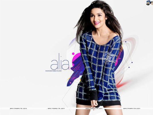 Alia Bhatt Full Body - 728x971 Wallpaper - teahub.io