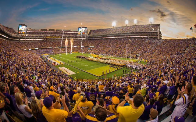 High Resolution Lsu Tiger Stadium - 1900x1181 Wallpaper - teahub.io